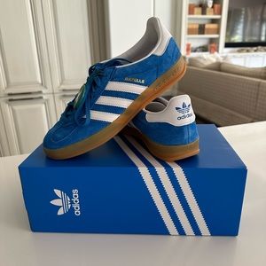 Gazelle Indoor Blue Fusion Gum